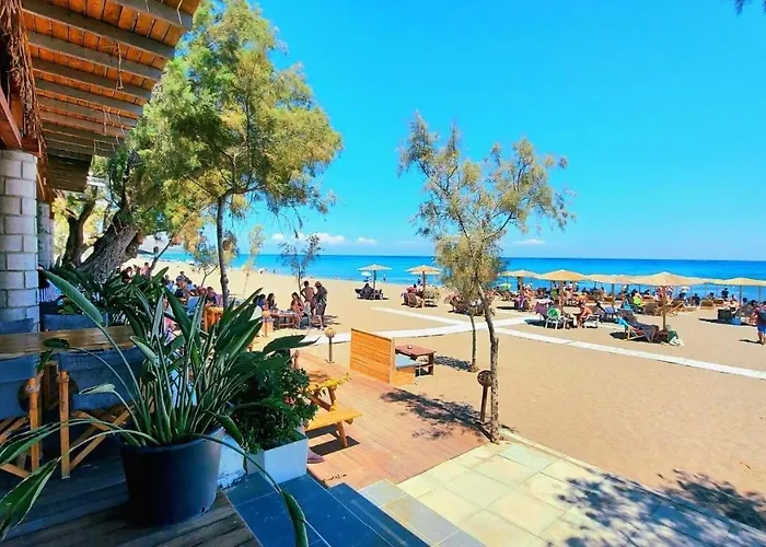 Sotiris Rooms